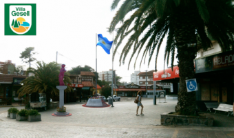 La Estatua de la Madre estar en la Plaza Primera Junta